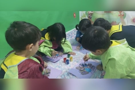 مهدکودک و پیش دبستانی کوثر