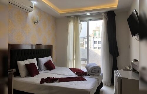 هتل آپارتمان هشتمین اختر نزدیکترین هتل به حرم در مشهد مقدس