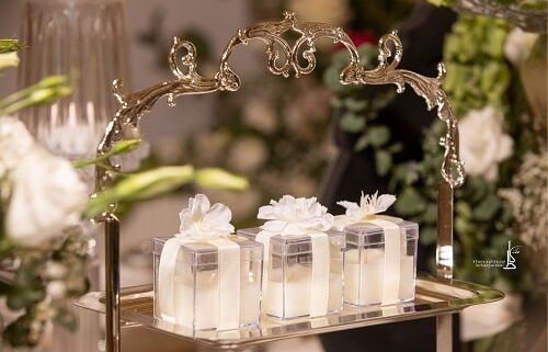Cut wedding house