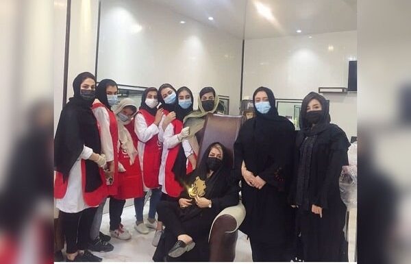 آموزشگاه آرایشگری ماهان در لارستان