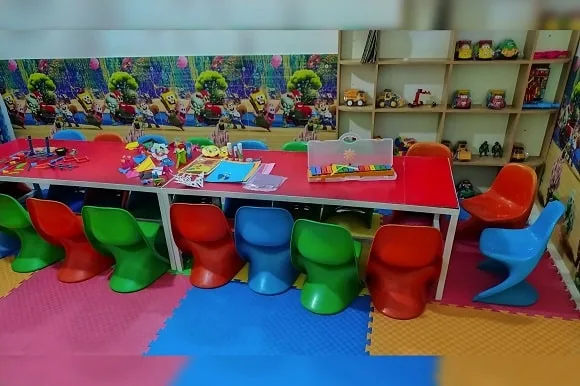  پیش دبستانی مداد رنگی در بجنورد