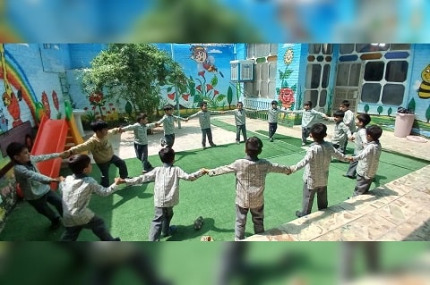 کودکستان عرشیان در یزد1