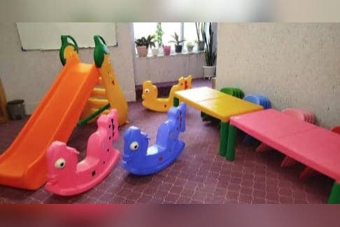 مهدکودک و پیش‌ دبستانی قرآنی نورا